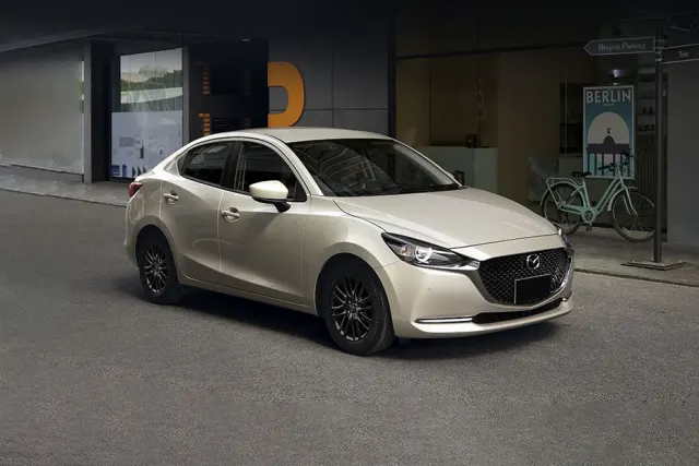 Mazda 2 Sedan 1.3 Prime