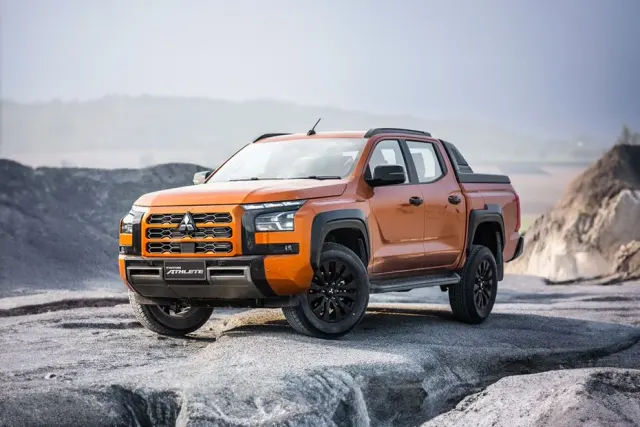 Mitsubishi Triton Mega Cab Plus